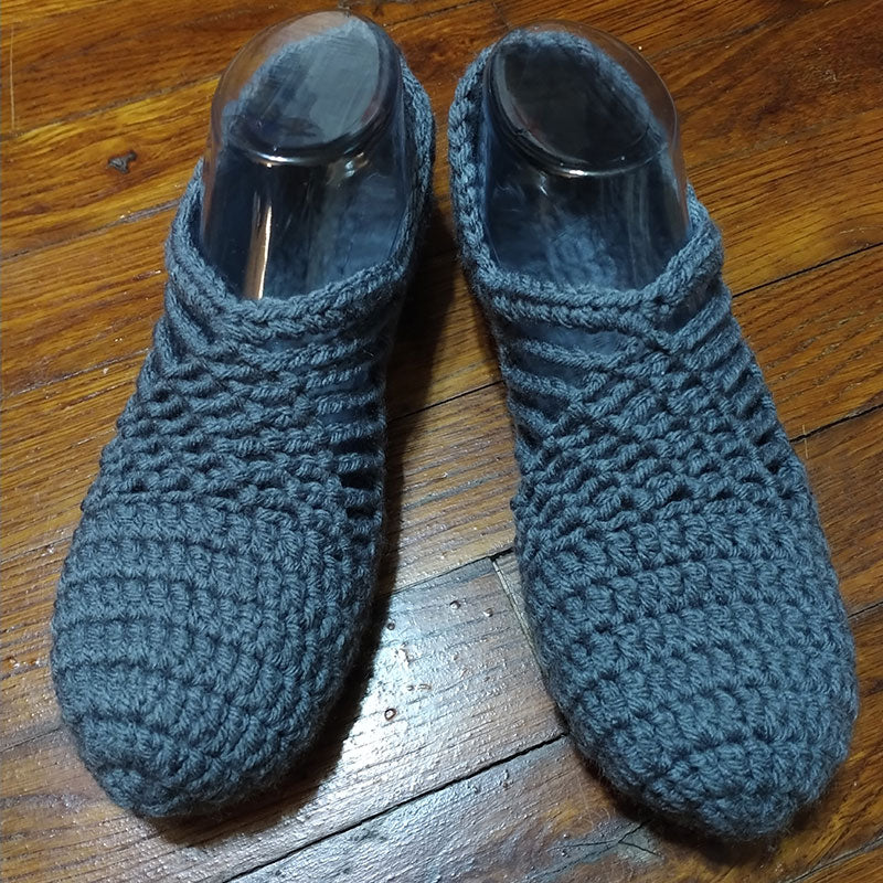 CROCHETED BALLERINA SLIPPERS