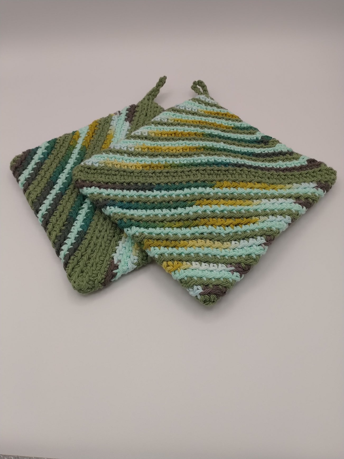 POT HOLDERS