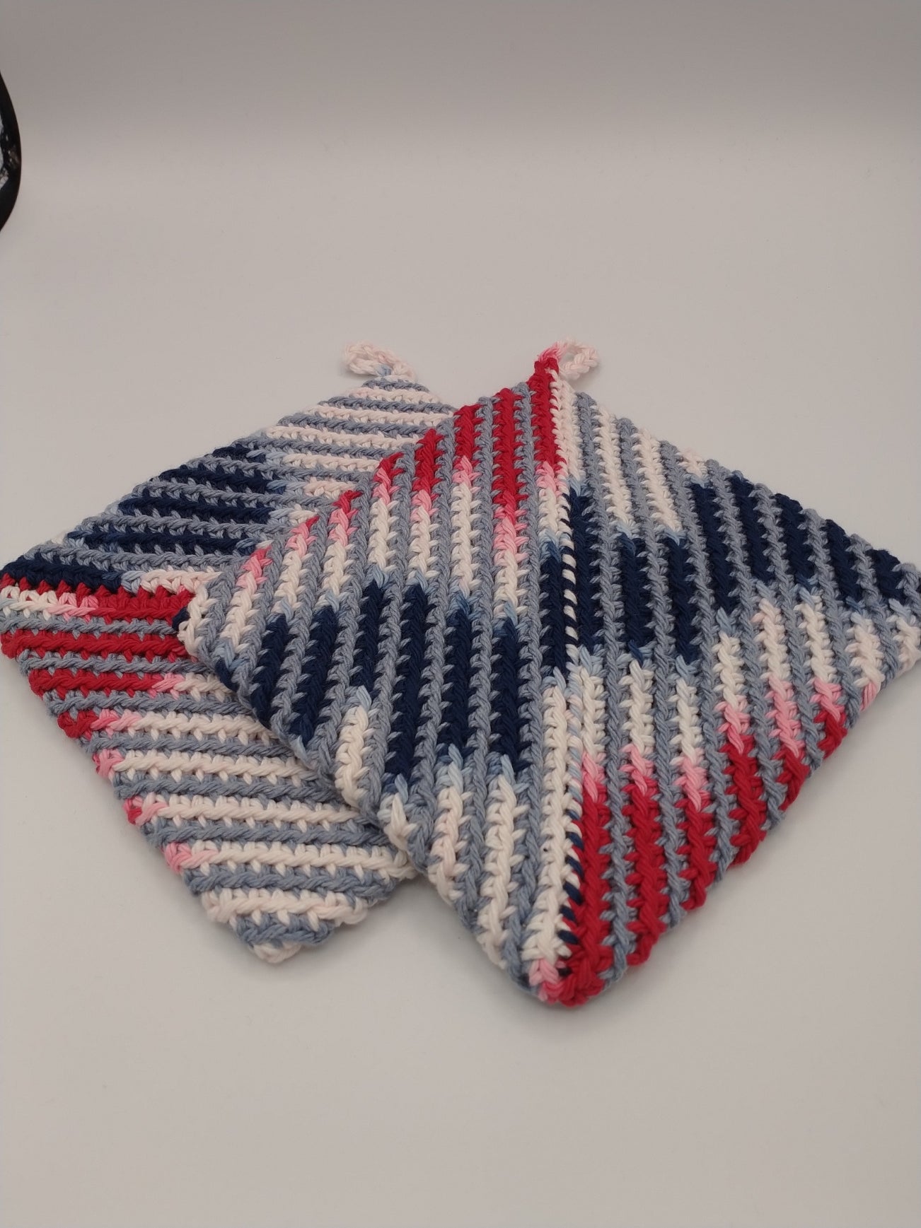 POT HOLDERS
